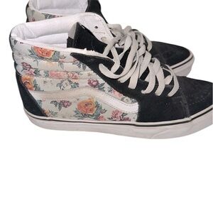 Unisex Vans Black and White High-Top Shoes